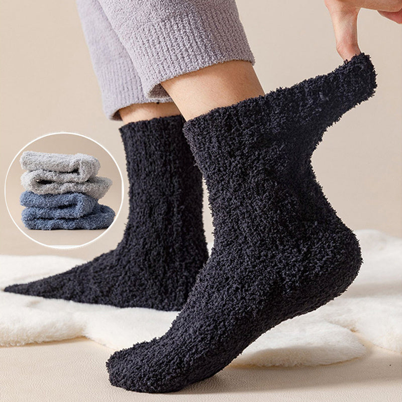 Flauschige Socken aus Korallenfleece